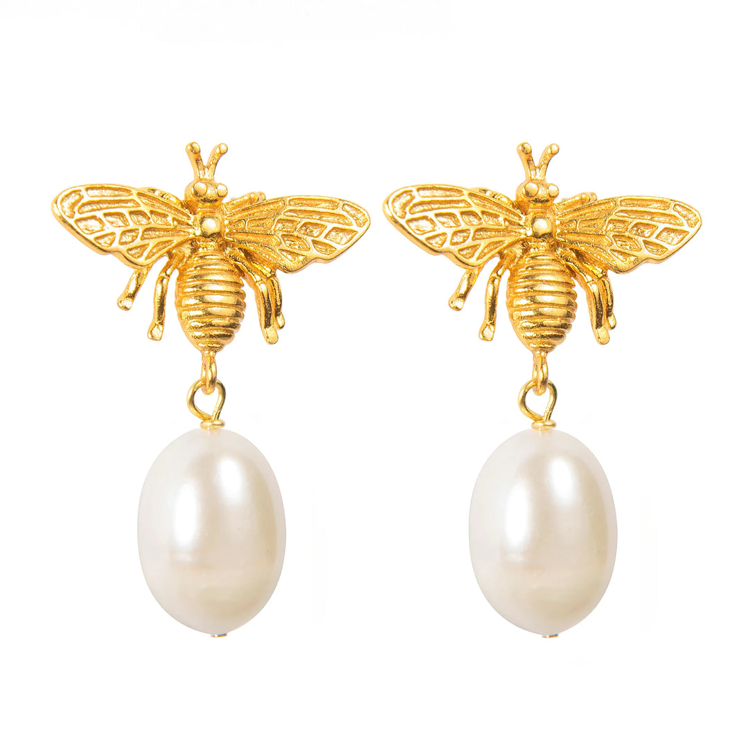 Gold bee and baroque pearl pendant, elegant nature-inspired jewelry with unique organic design