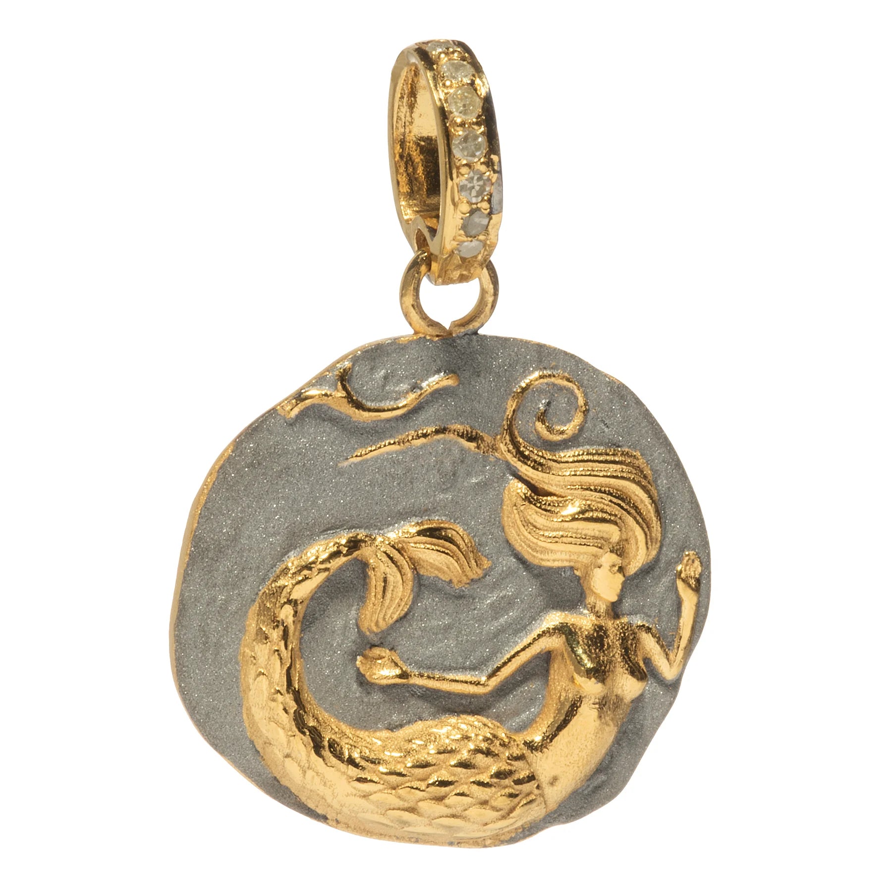 Mermaid charm pendant – ocean-themed jewelry featuring elegant, flowing mermaid design

