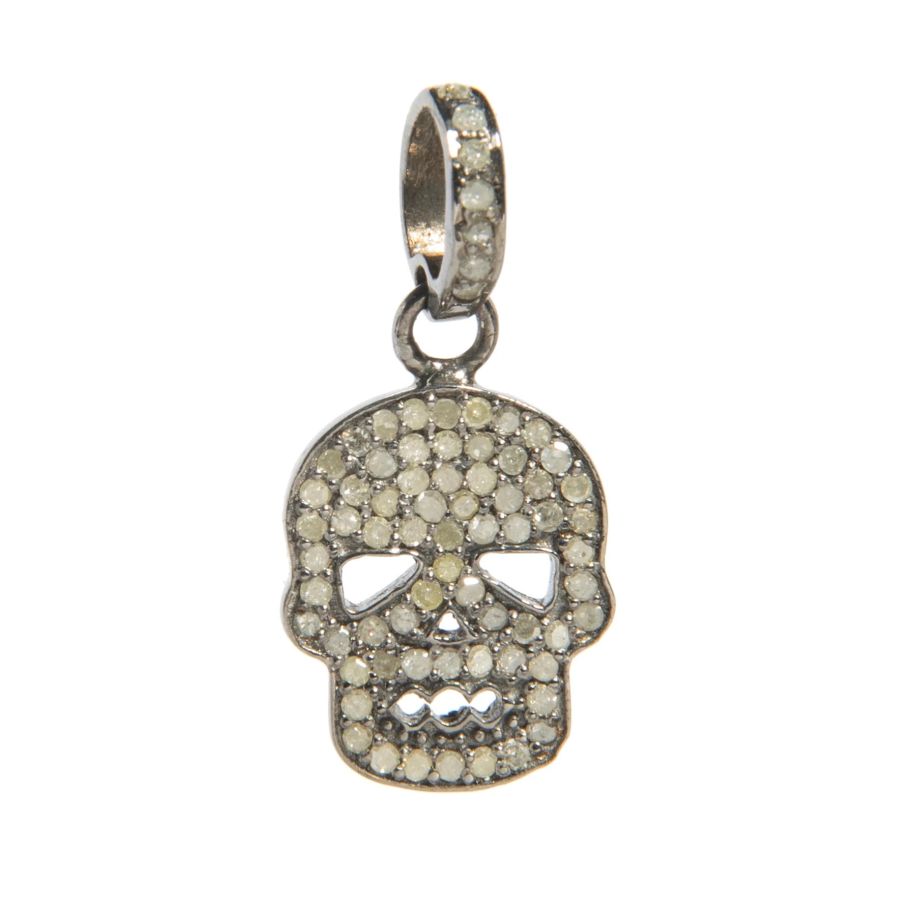 Mini gold skull charm – edgy and stylish pendant with polished metallic finish